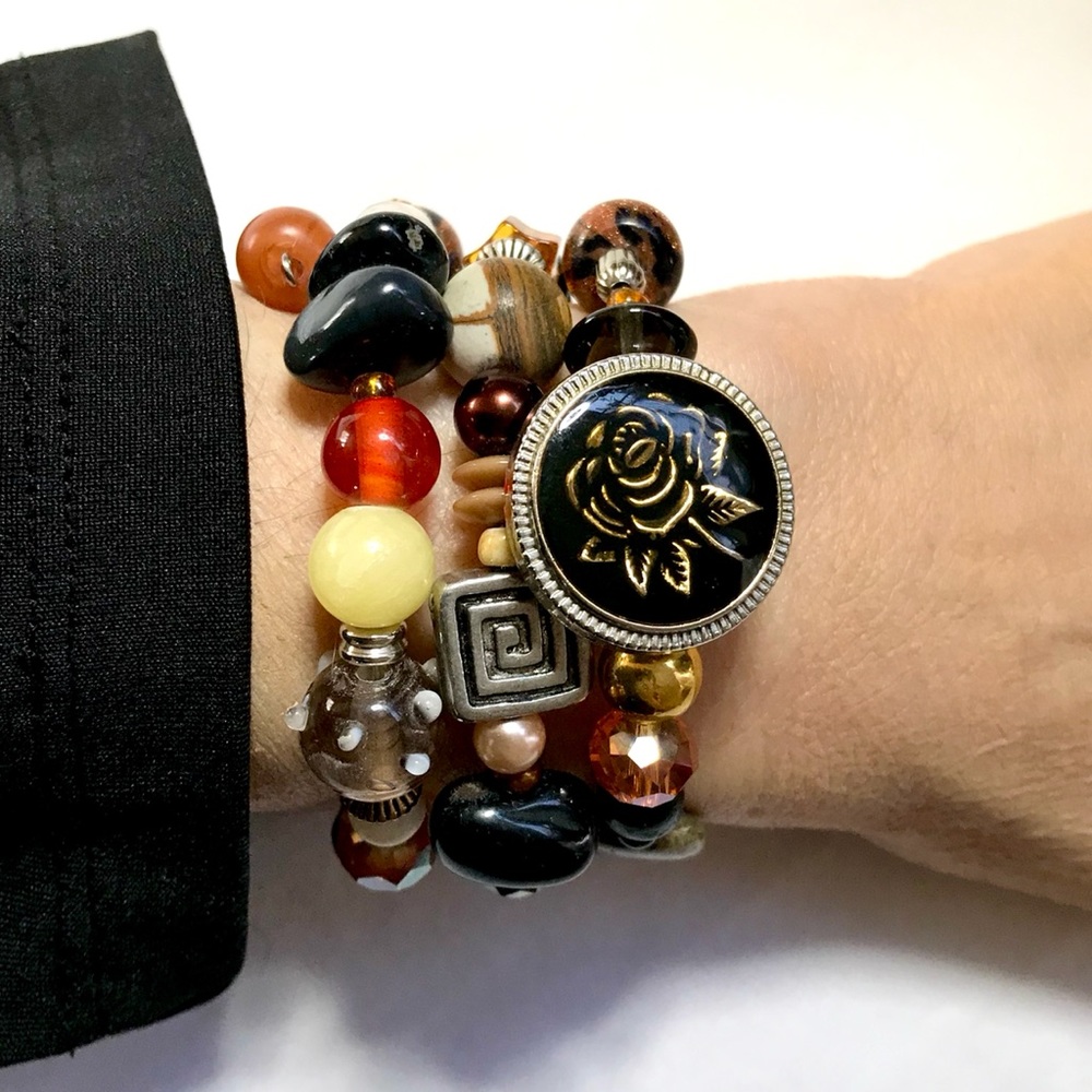 Handmade Bracelet with Vintage & Modern Elements (NB21-13H) - Picture 7 of 8
